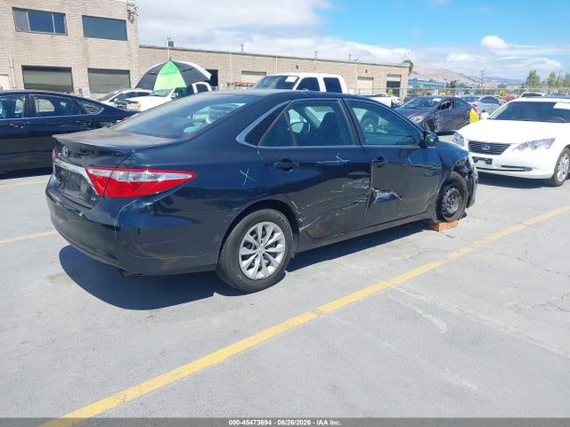2017 Toyota CAMRY LE 照片 4