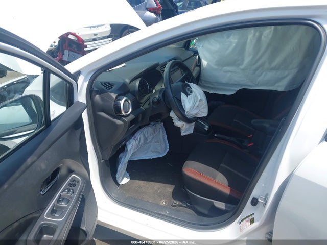 2024 Nissan VERSA 1.6 SR 缩略图 5