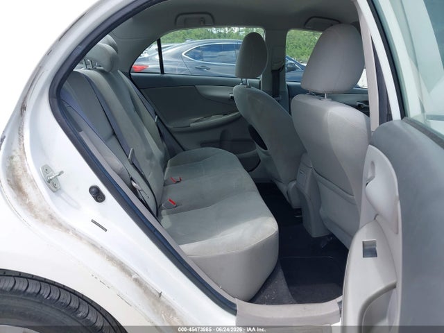 صورة 8 لـ 2010 Toyota COROLLA LE