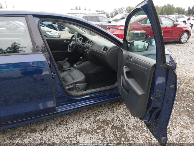 صورة 5 لـ 2014 Volkswagen JETTA 1.8T SE