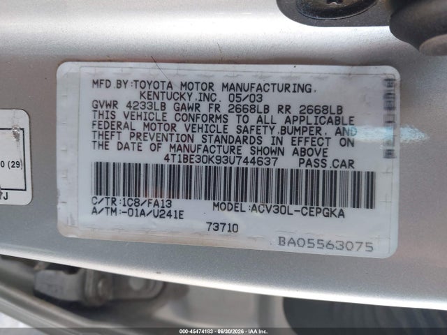 2003 Toyota CAMRY XLE photo 9
