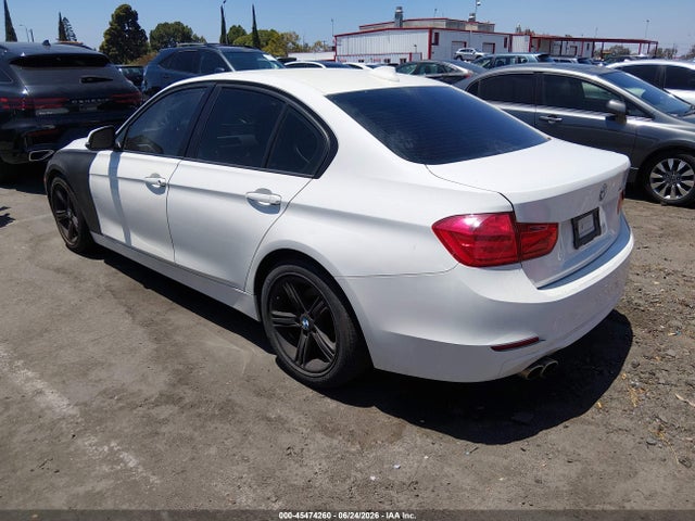 صورة 3 لـ 2013 BMW 328I