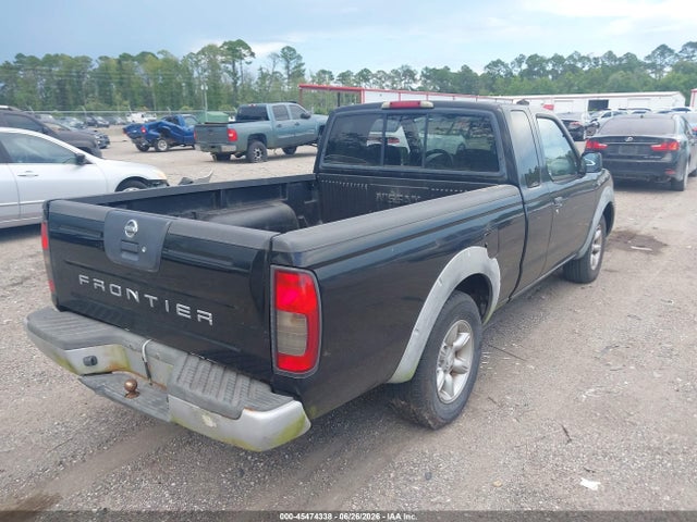 2002 Nissan FRONTIER XE — фото 4