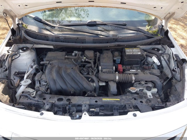 2016 Nissan VERSA 1.6 SV — фото 10