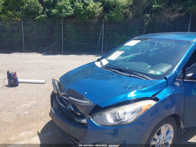 صورة 6 لـ 2014 Hyundai ELANTRA GT