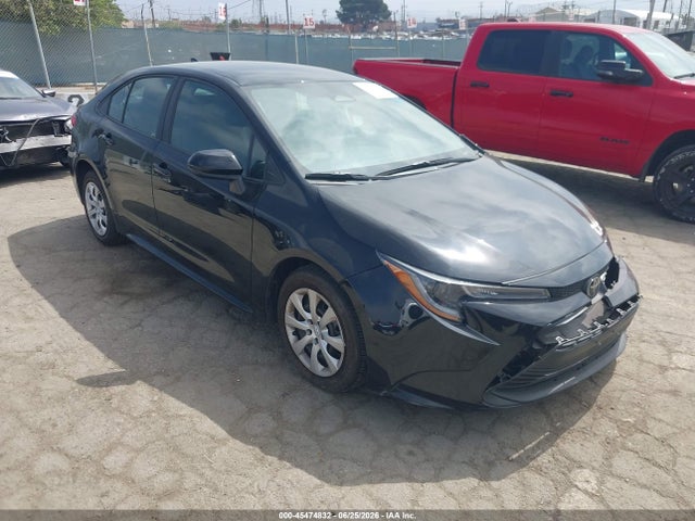 2024 Toyota COROLLA LE photo 1
