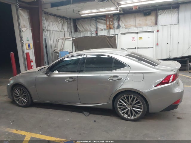 صورة مصغرة 14 لـ 2015 Lexus IS 250