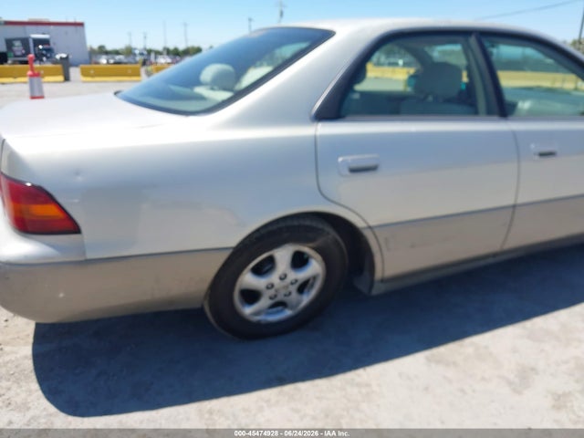 1999 Lexus ES 300 缩略图 6