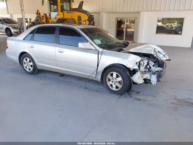 2000 TOYOTA AVALON XL