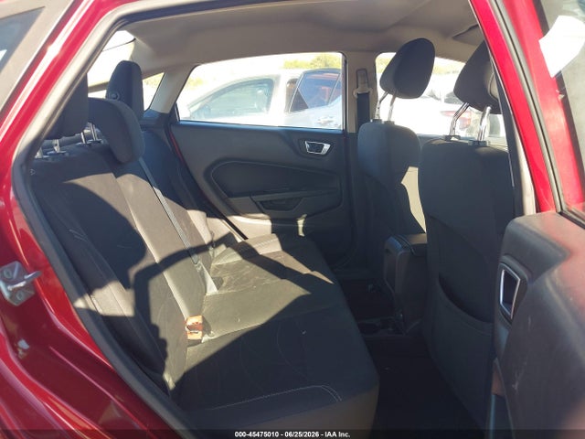 صورة 8 لـ 2016 FORD FIESTA SE
