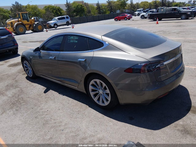 2016 Tesla MODEL S 60D/70D/75D/85D/90D — фото 3