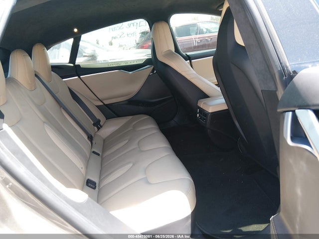2016 Tesla MODEL S 60D/70D/75D/85D/90D — фото 8