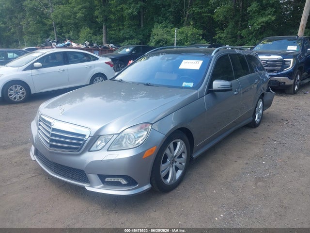2011 Mercedes-BENZ E 350 4MATIC 照片 2