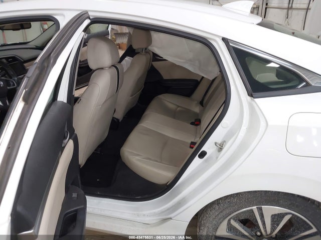 2017 Honda CIVIC EX-L photo 8