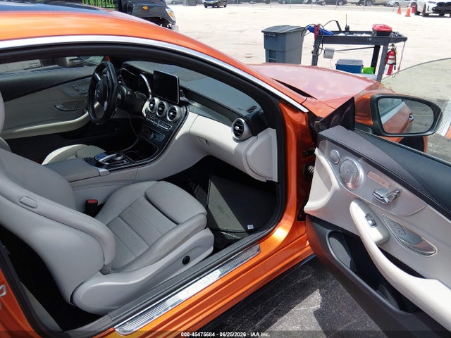 2017 Mercedes-BENZ C 300 4MATIC — фото 5