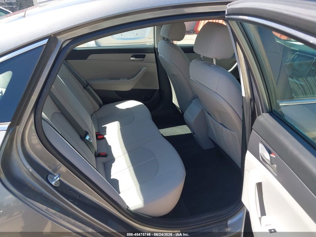 صورة 8 لـ 2019 Hyundai SONATA ECO