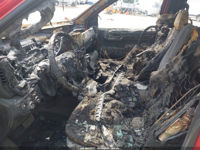 2024 CHEVROLET SILVERADO 1500 4WD STANDARD BED LT 11