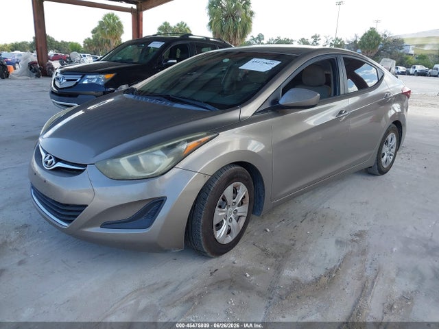 صورة مصغرة 2 لـ 2016 Hyundai ELANTRA SE