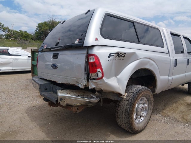 2015 FORD F-250 XLT — фото 6