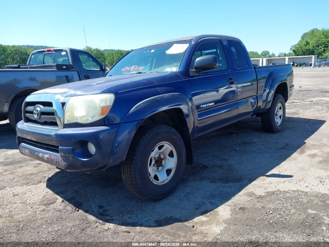 صورة 2 لـ 2005 Toyota TACOMA PRERUNNER V6