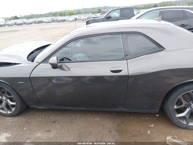 2015 Dodge CHALLENGER R/T — миниатюра 14