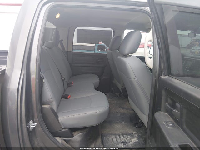 صورة 8 لـ 2017 RAM 1500 TRADESMAN 4X2 5'7 BOX