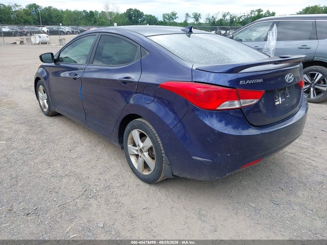 صورة 3 لـ 2013 Hyundai ELANTRA GLS
