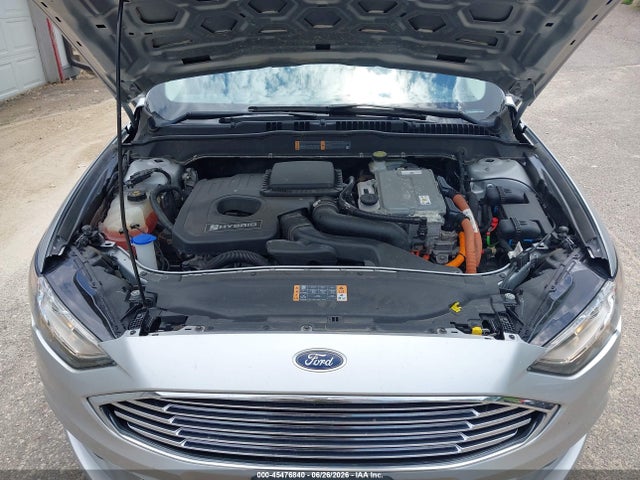 صورة 10 لـ 2018 FORD FUSION HYBRID S