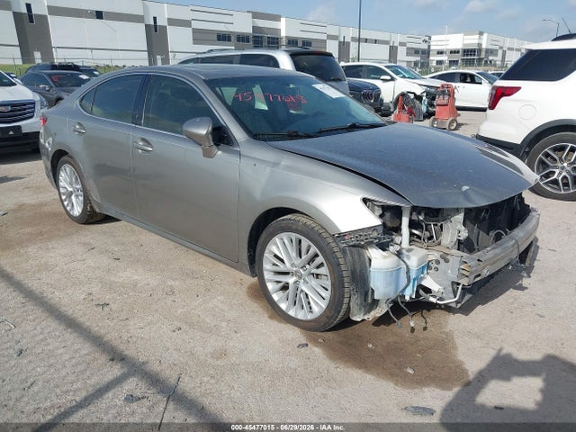2015 Lexus ES 350 — фото 1