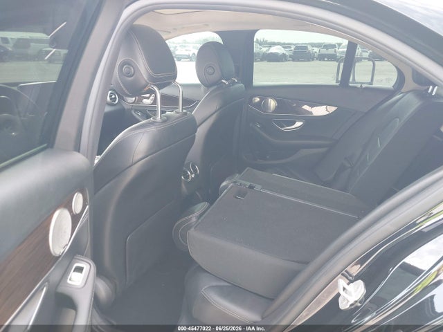 2015 Mercedes-BENZ C 300 照片 18