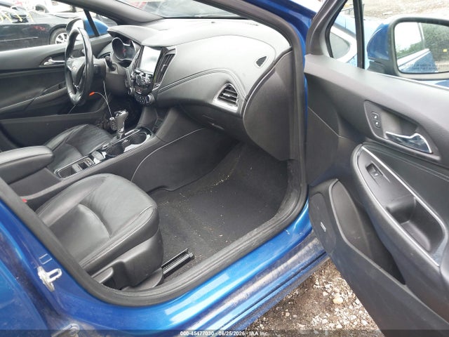 2018 Chevrolet CRUZE PREMIER AUTO photo 5