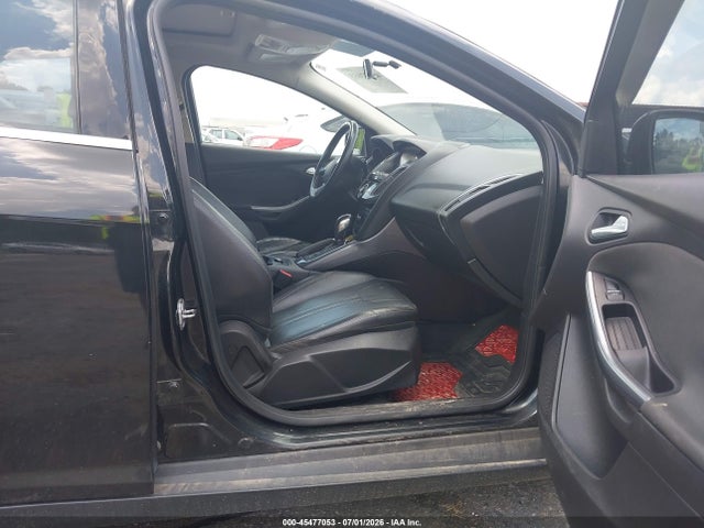 2014 FORD FOCUS TITANIUM 照片 5