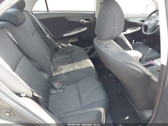 2010 Toyota COROLLA S photo 8