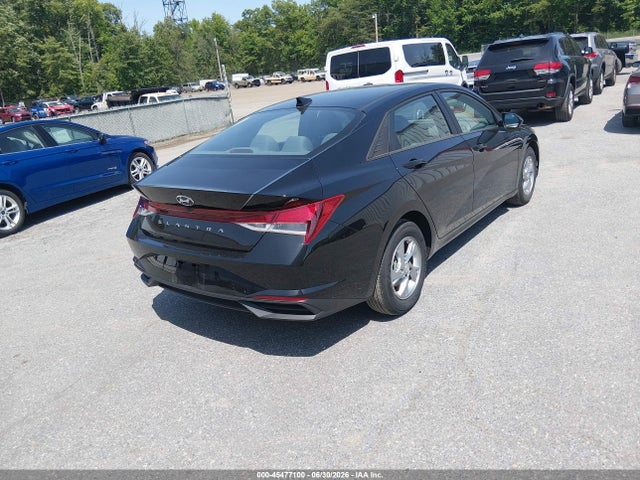 2021 Hyundai ELANTRA SE 照片 4