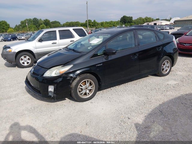 2010 Toyota PRIUS II — фото 2