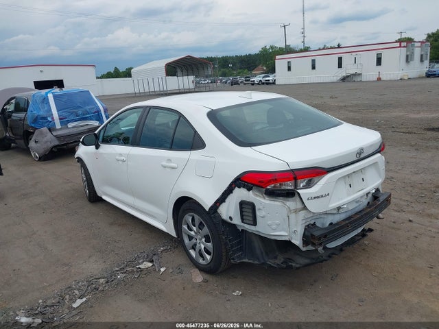 2020 Toyota COROLLA LE photo 3