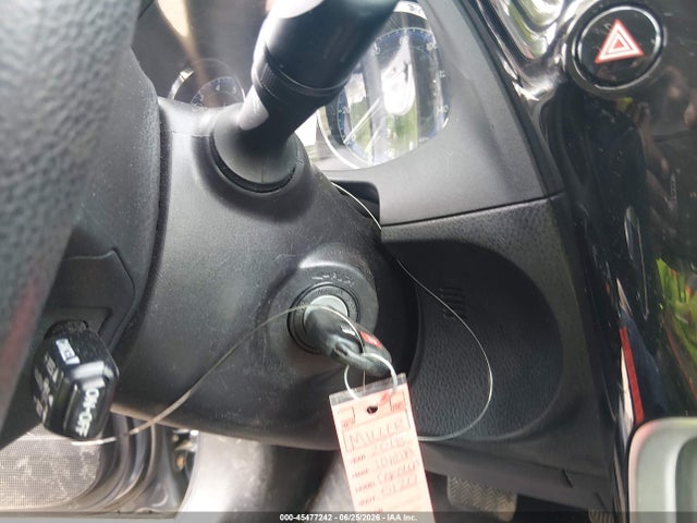 2018 Toyota COROLLA LE thumbnail 11