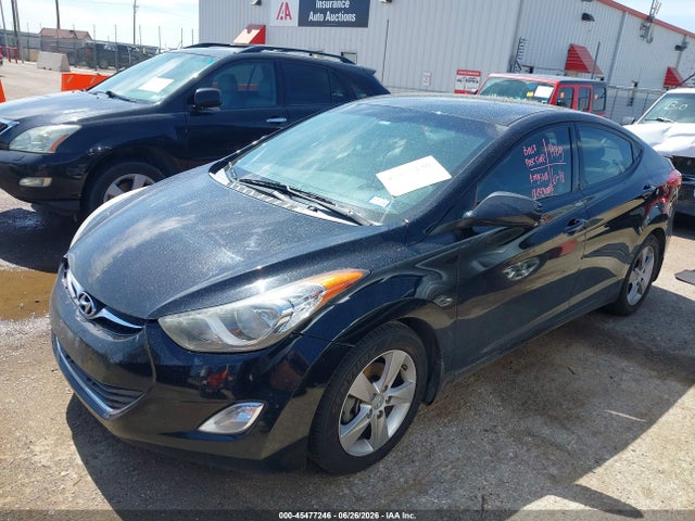 2013 Hyundai ELANTRA GLS — фото 2