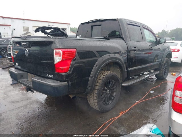 صورة 4 لـ 2017 Nissan TITAN S