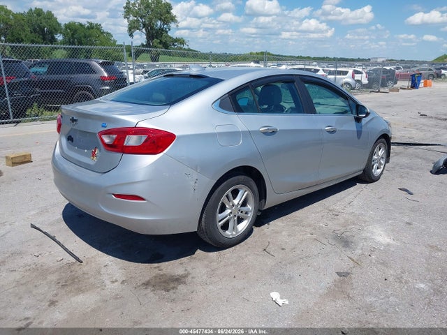 2017 Chevrolet CRUZE LT MANUAL — фото 4