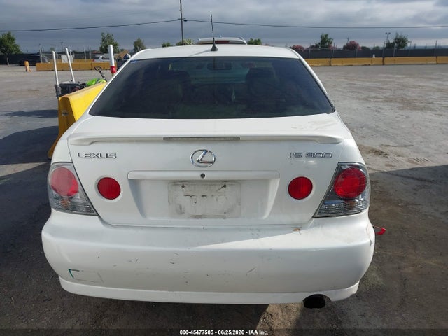 2004 Lexus IS 300 — миниатюра 22