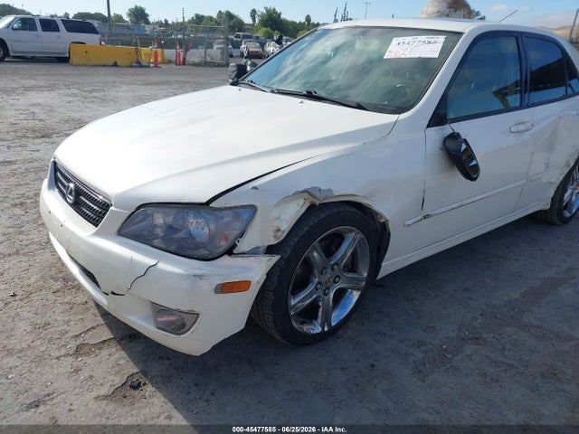 صورة 6 لـ 2004 Lexus IS 300