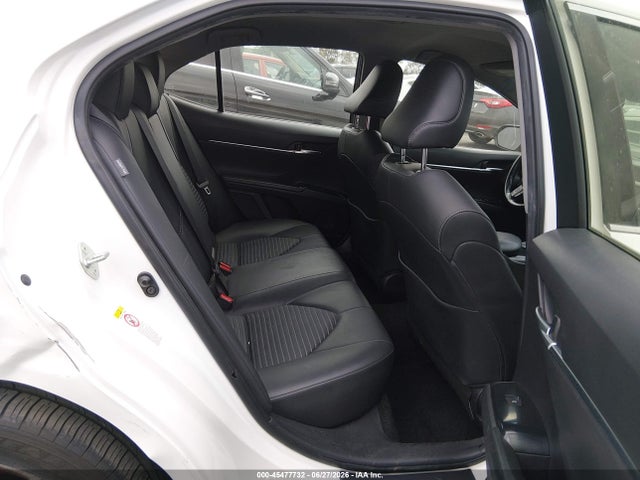2018 Toyota CAMRY SE photo 8