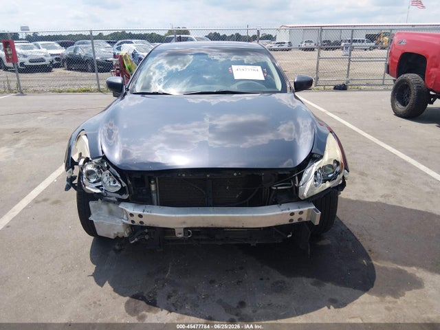 2009 Infiniti G37X — миниатюра 13