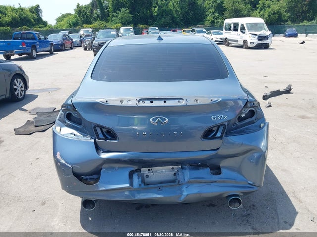 2010 Infiniti G37X 照片 17