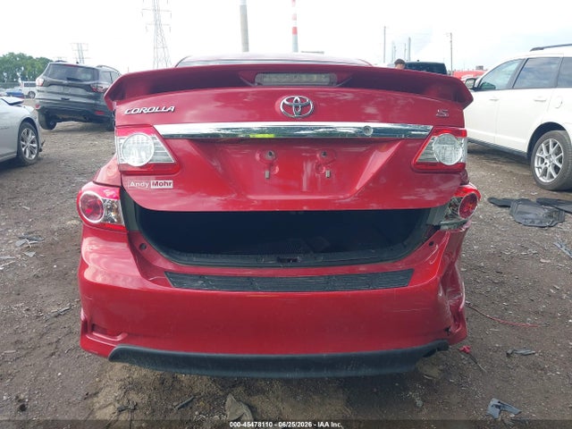 2013 Toyota COROLLA S thumbnail 16