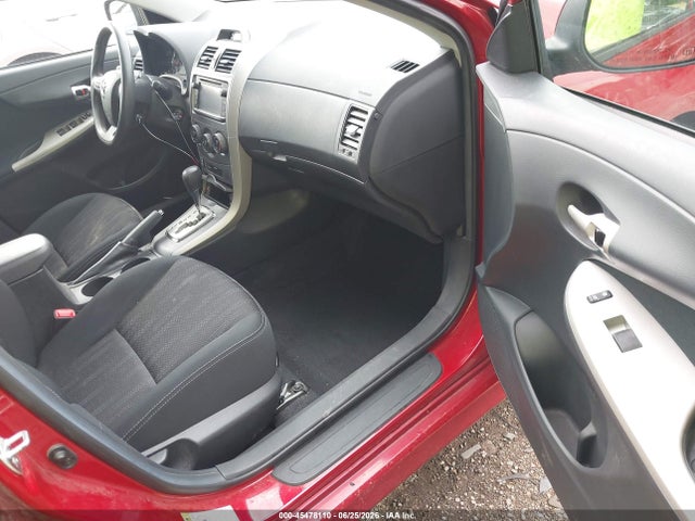 صورة 5 لـ 2013 Toyota COROLLA S
