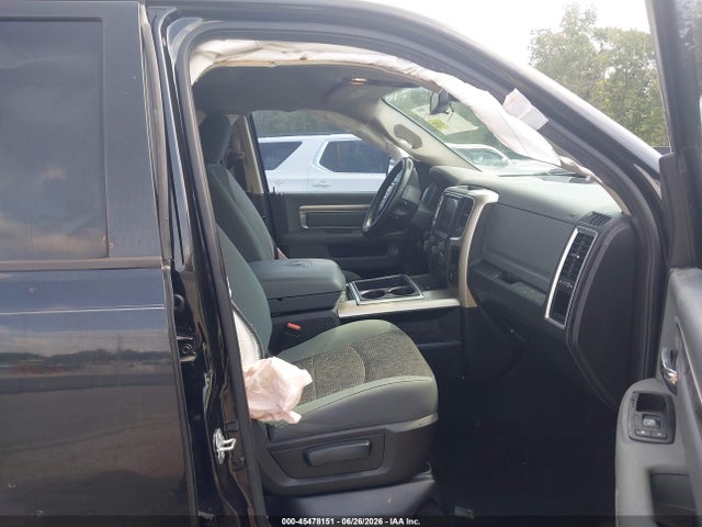 2015 RAM 1500 BIG HORN 照片 5