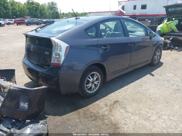 صورة 4 لـ 2010 Toyota PRIUS IV