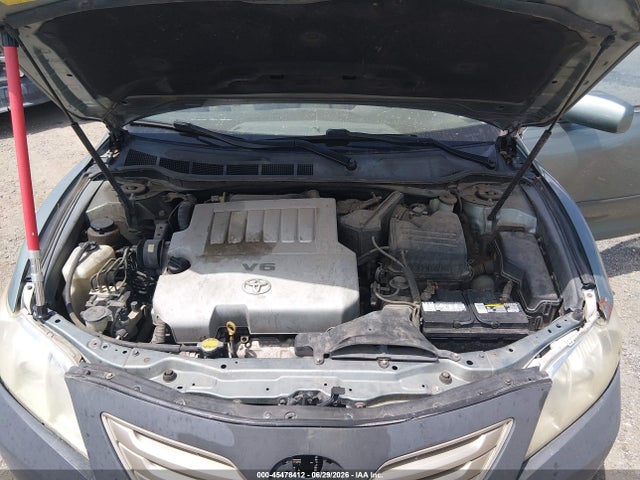 2011 Toyota CAMRY XLE V6 照片 10